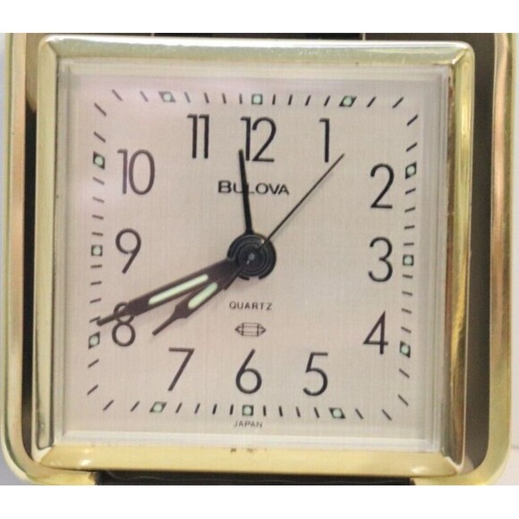 VTG Bulova Key Wind Travel Alarm Clock Black Case With Gold Trim - Picture 2 of 4